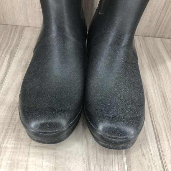 Hunter Boots Mens 7 Black Rubber Rain Shoes There is paint and no top strap main image 4